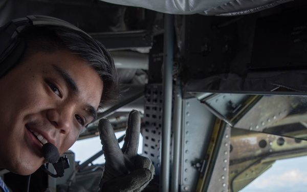 909th ARS refuels Navy P-8 Poseidon