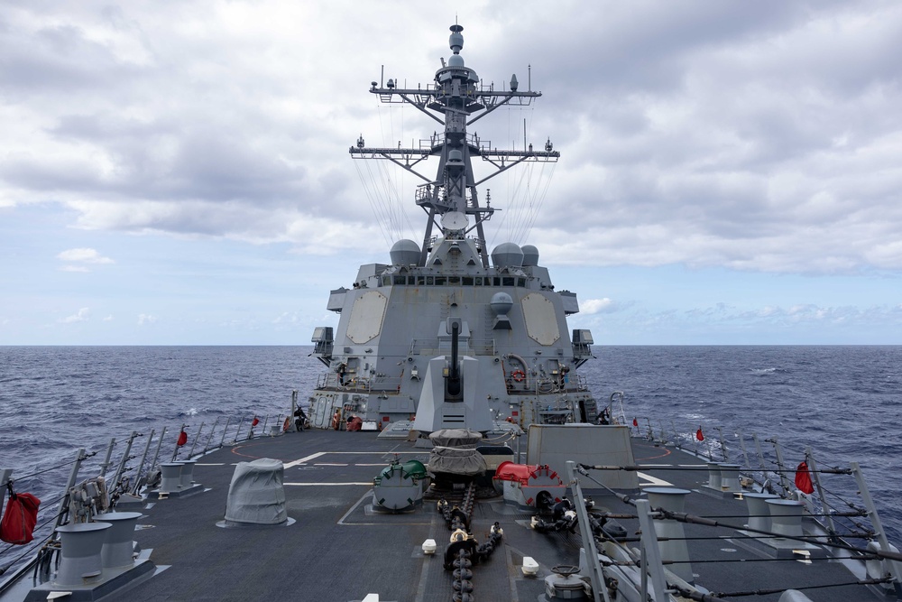 USS Dewey DDG (105) Transits Philippine Sea