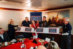 George Washington Welcomes USO Afloat Center