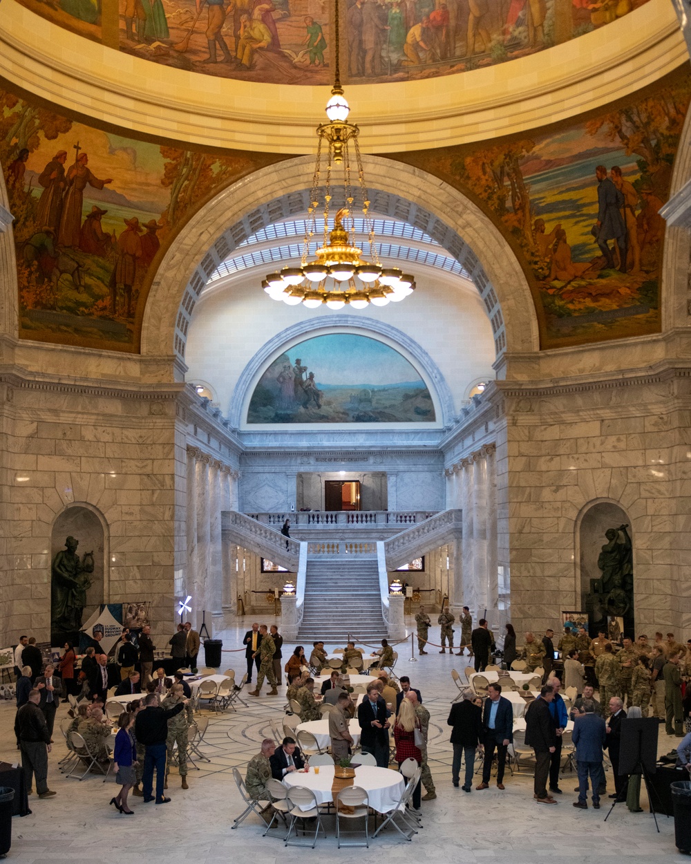 419th Fighter Wing engages with state legislators at the Utah State Capitol