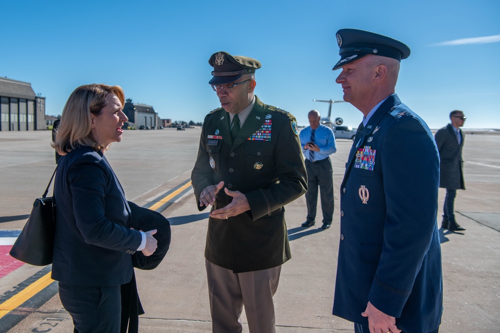 DSD Hicks Attends USNORTHCOM and NORAD CoC Ceremony