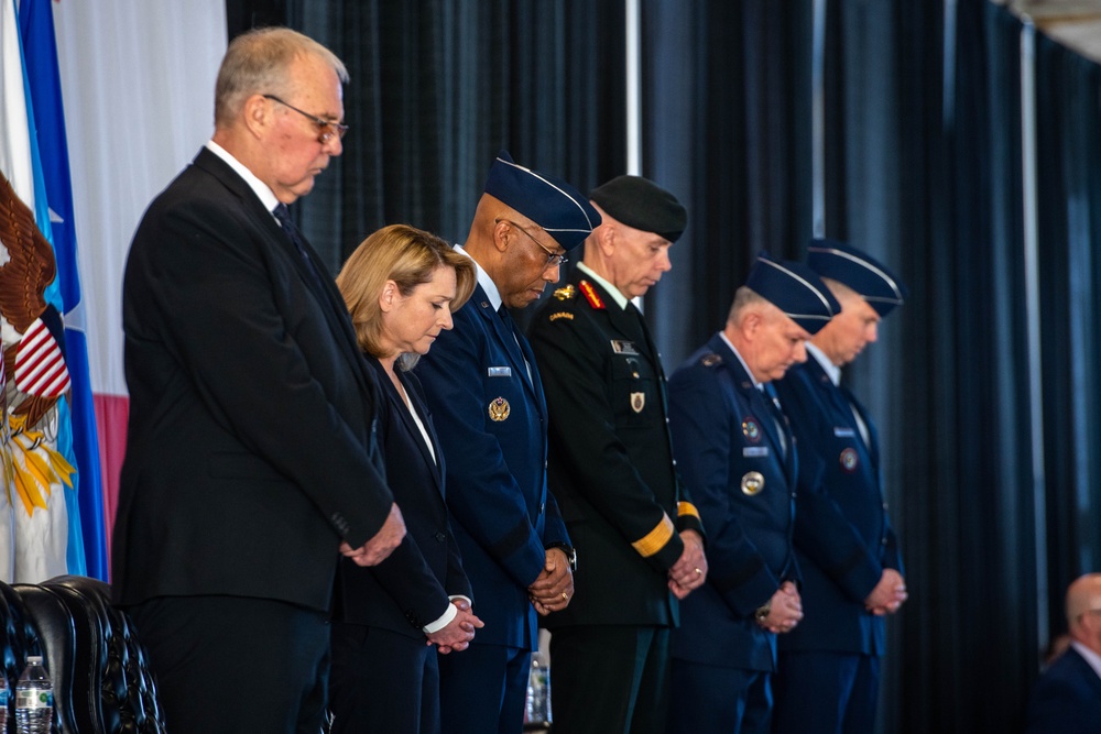 DSD Hicks Attends USNORTHCOM and NORAD CoC Ceremony