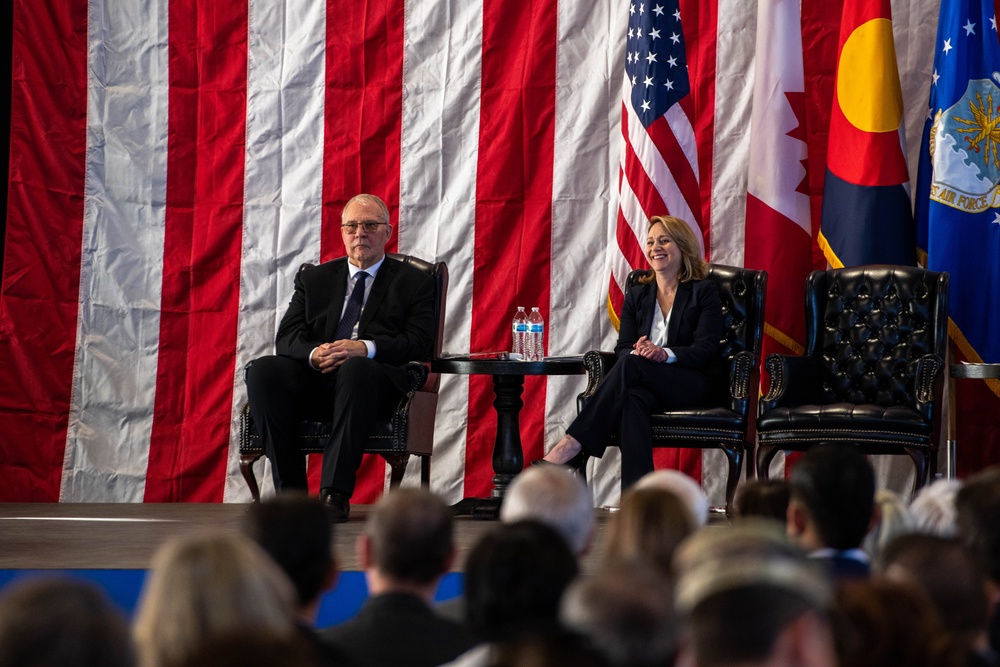 DSD Hicks Attends USNORTHCOM and NORAD CoC Ceremony