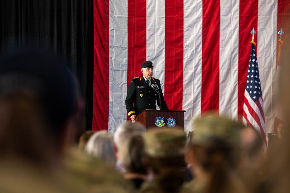 DSD Hicks Attends USNORTHCOM and NORAD CoC Ceremony