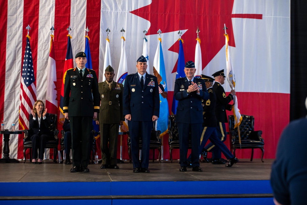 DSD Hicks Attends USNORTHCOM and NORAD CoC Ceremony