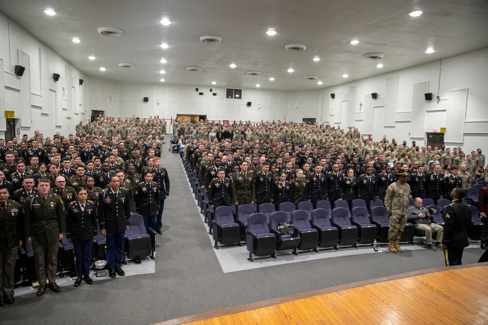 Mobilization Support Brigade Soldiers graduate Basic Leader Course