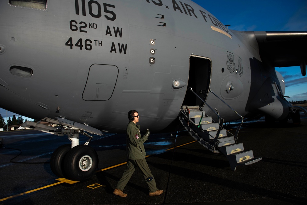 4th Airlift Squadron stays ready with training flights