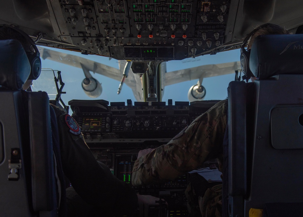 4th Airlift Squadron stays ready with training flights