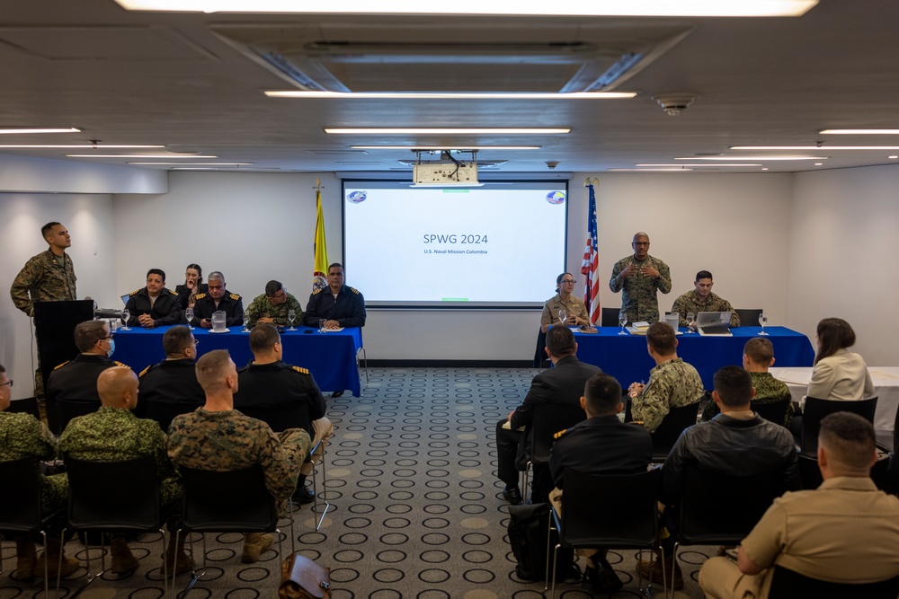 U.S. Marine Corps Forces, South, and Infantería de Marina de Colombia participates in staff planner working group