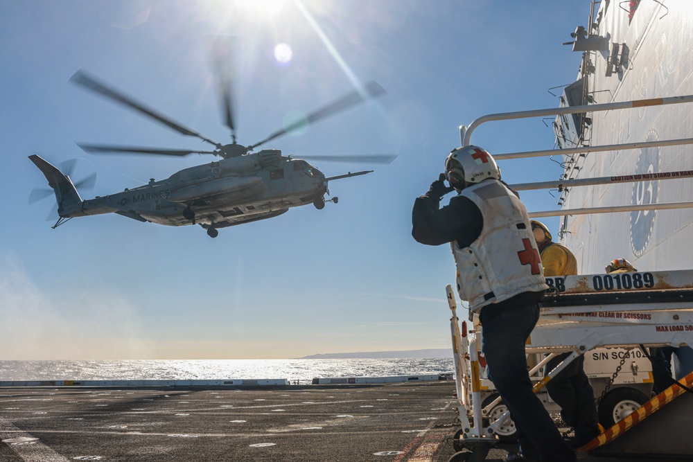 15th MEU Departs USS Somerset After Completing Integrated Training