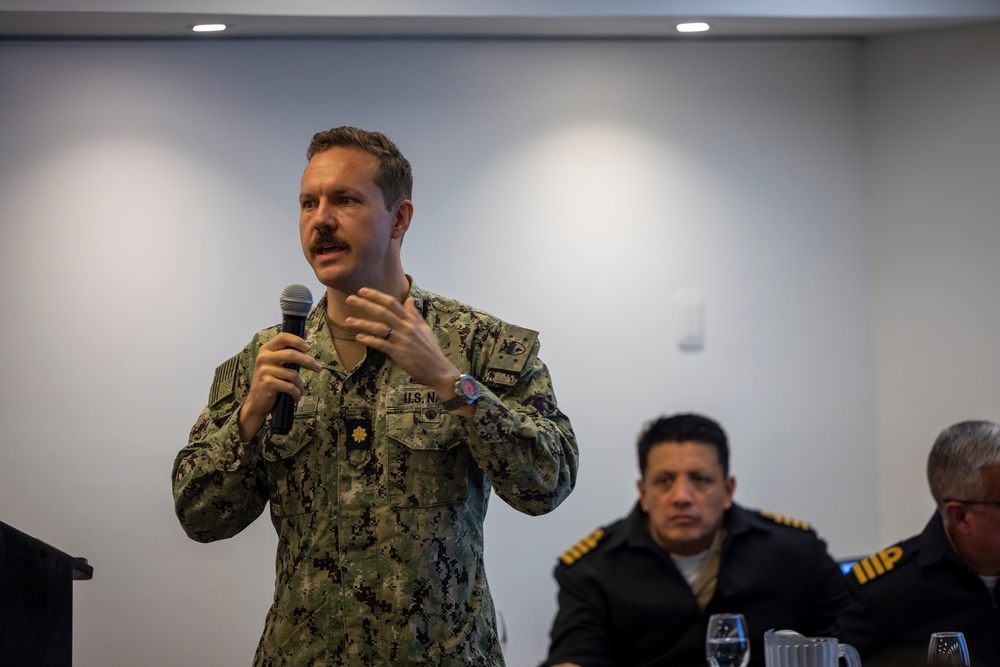 U.S. Marine Corps Forces, South, and Infantería de Marina de Colombia participates in staff planner working group