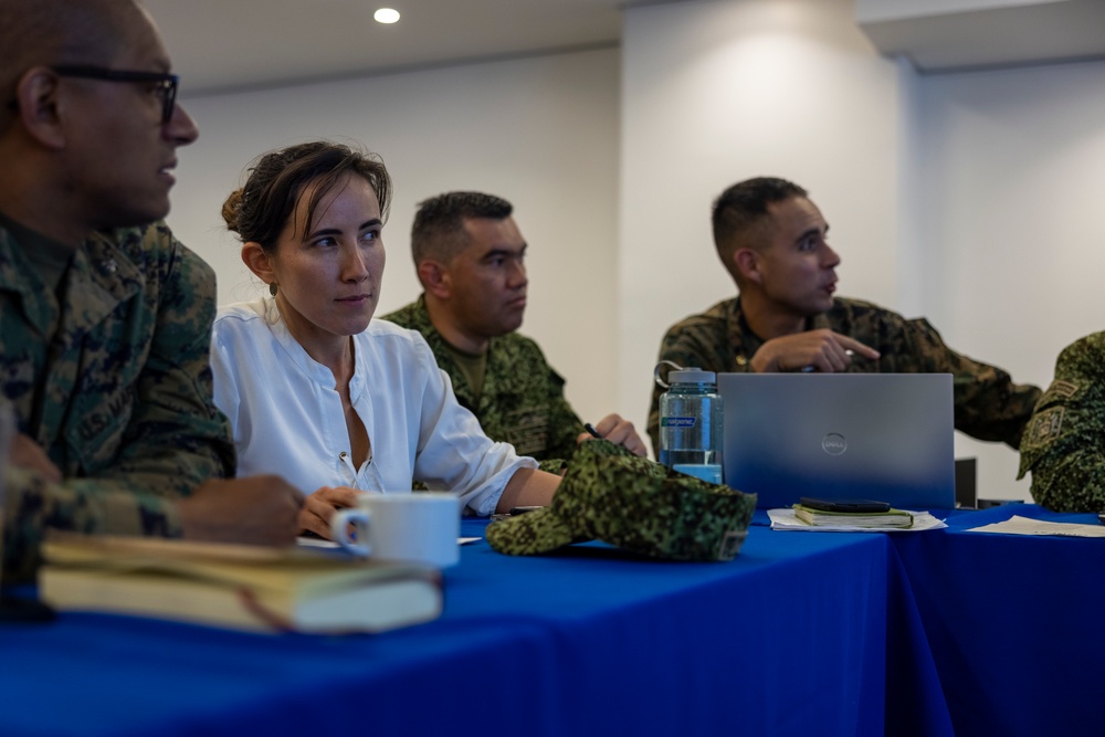 U.S. Marine Corps Forces, South, and Infantería de Marina de Colombia participates in staff planner working group