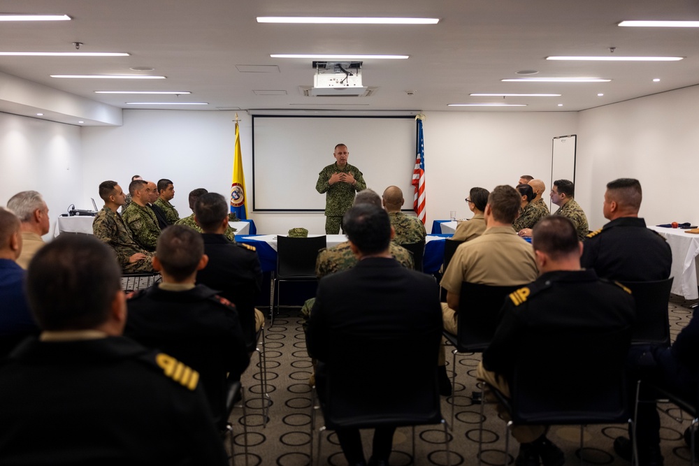 U.S. Marine Corps Forces, South, and Infantería de Marina de Colombia participates in staff planner working group