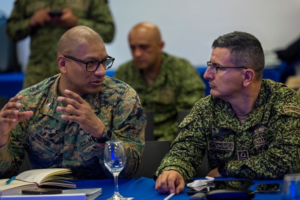 U.S. Marine Corps Forces, South, and Infantería de Marina de Colombia participates in staff planner working group