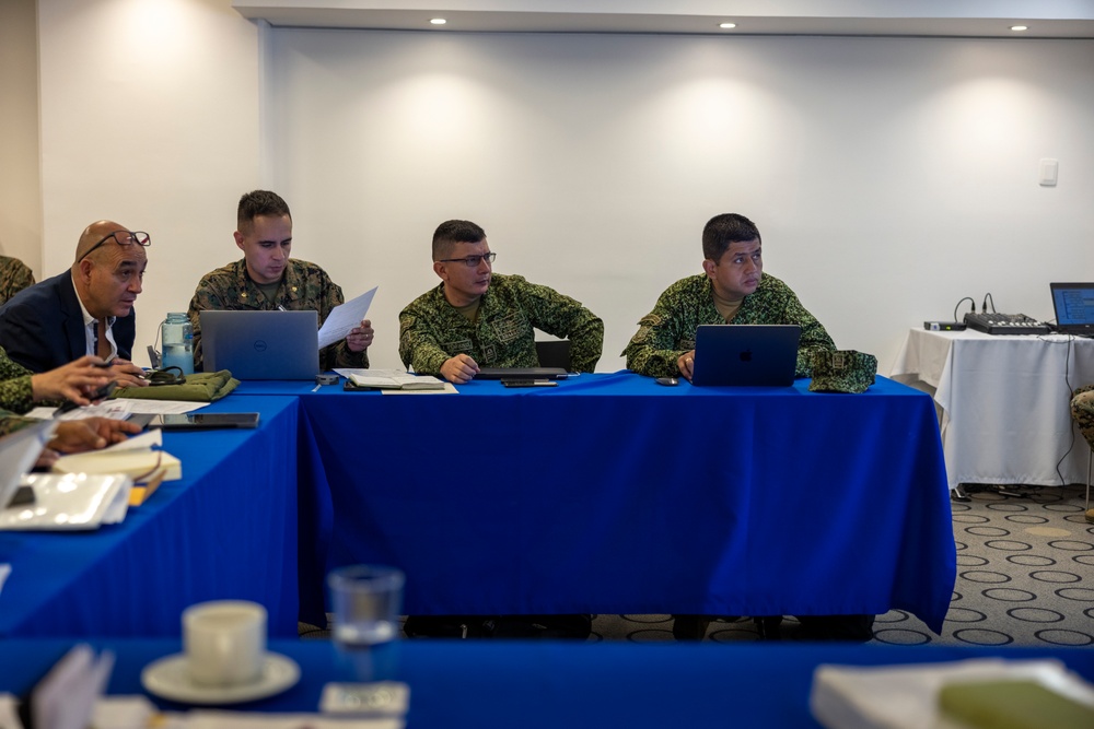 U.S. Marine Corps Forces, South, and Infantería de Marina de Colombia participates in staff planner working group