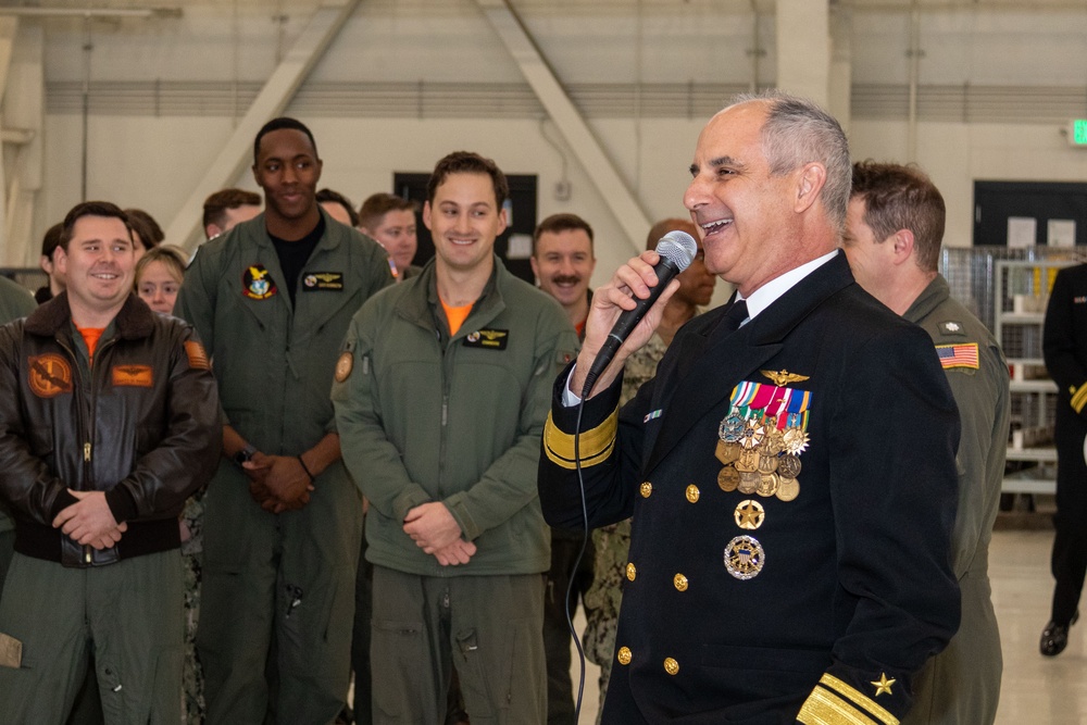 Commander, Naval Air Force Atlantic visits Patrol Squadron 1