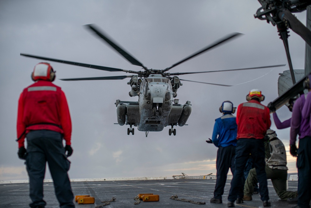 CH-53E Flight Operations Aboard USS Somerset