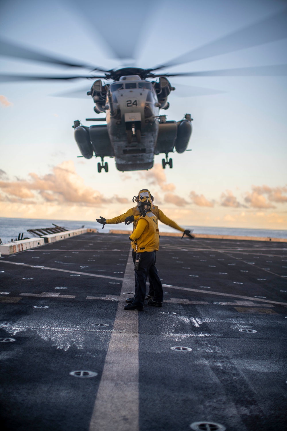 CH-53E Flight Operations Aboard USS Somerset