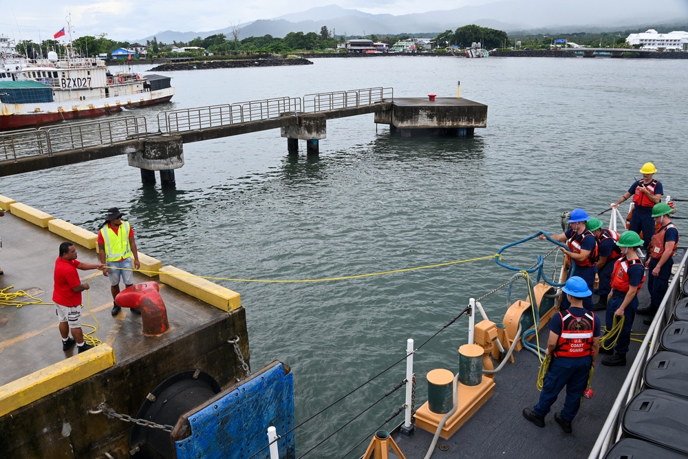 U.S. Coast Guard Cutter Harriet Lane moors in Samoa