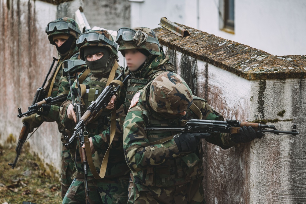 Moldovan Soldiers Train at JMRC