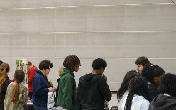 ANG Recruiters Hosts Career Fair at CRTC