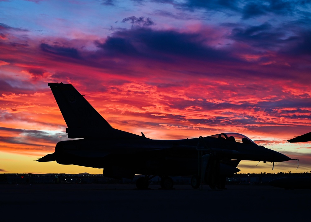 Night Watch: Team Shaw defenders bring 24-hour security to Bamboo Eagle 24-1