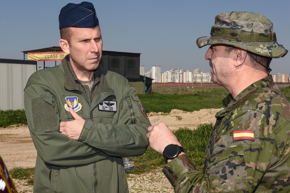 39th ABW leadership tour Spanish Patriot Unit at Incirlik AB