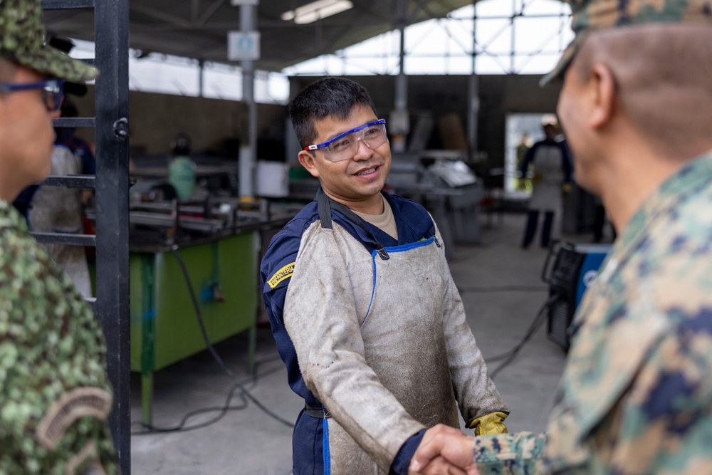 U.S. Marine Corps Forces, South, and Infantería de Marina de Colombia participates in staff planner working group