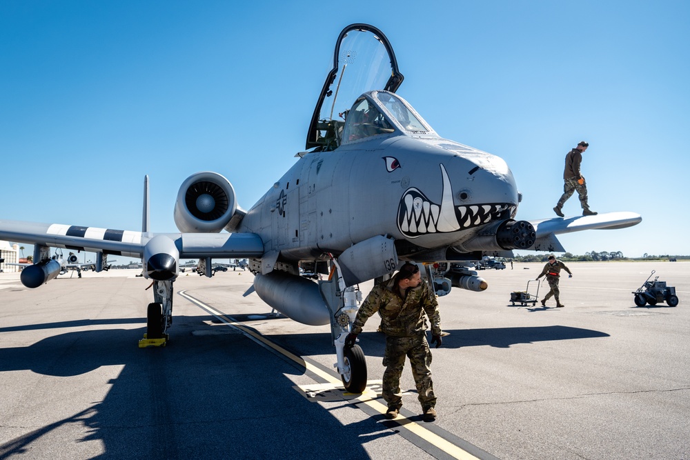 442nd FW A-10s conduct training at MacDill AFB
