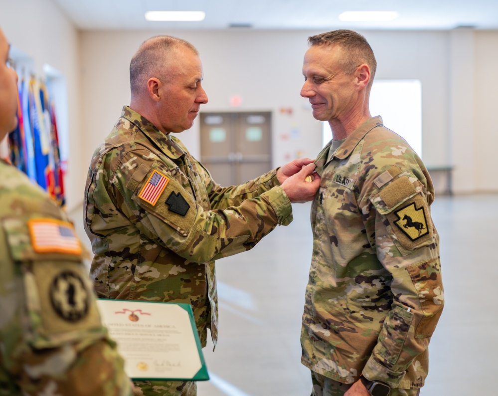 DVIDS - Images - 55th Maneuver Enhancement Brigade ceremonies [Image 7 ...