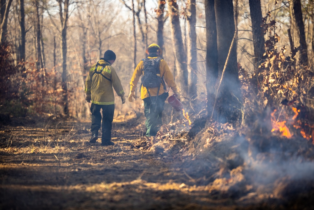 Quantico Firefighters Conduct Controlled Burn