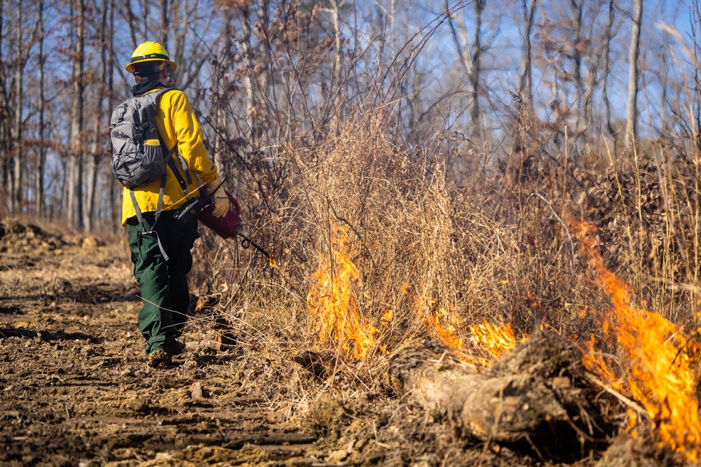 Quantico Firefighters Conduct Controlled Burn