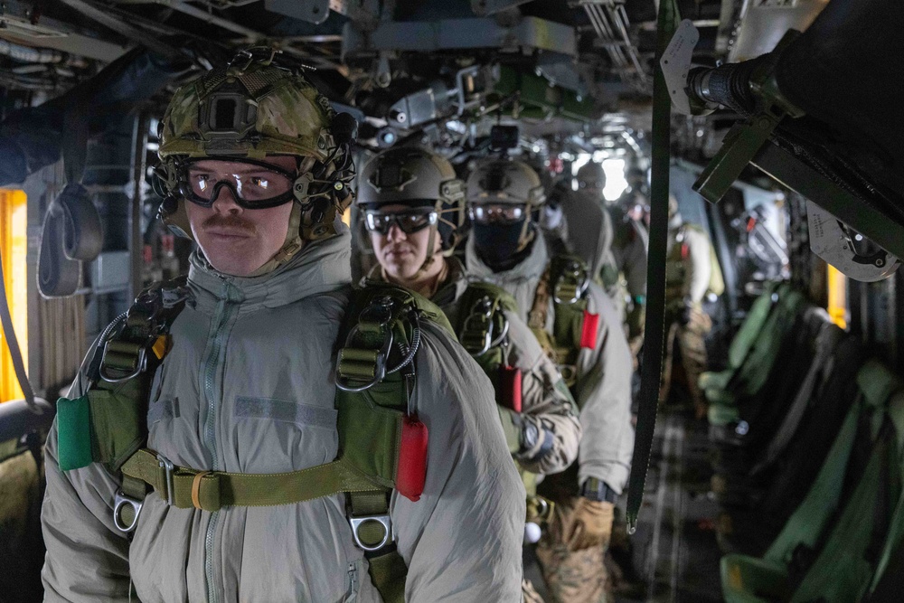 This Isn’t Flying, It’s Falling With Style: 26th MEU(SOC) MSPF and Hellenic Marines execute HALO/MFF training in Greece