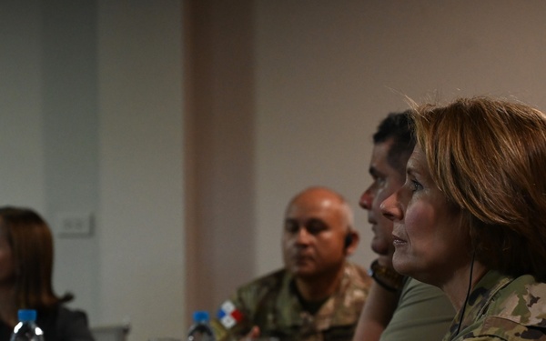 U.S. SOUTHCOM leadership visits Panama