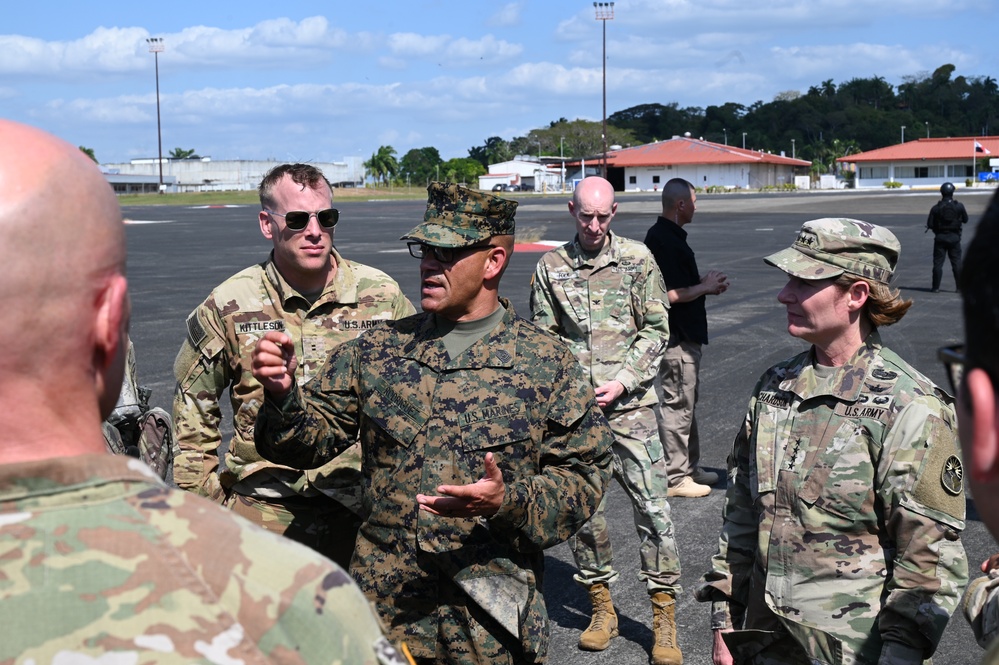 U.S. SOUTHCOM leadership visits Panama