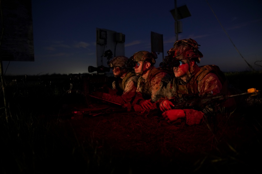 15th MEU Sustains Beach Landing Site During Amphibious Assault