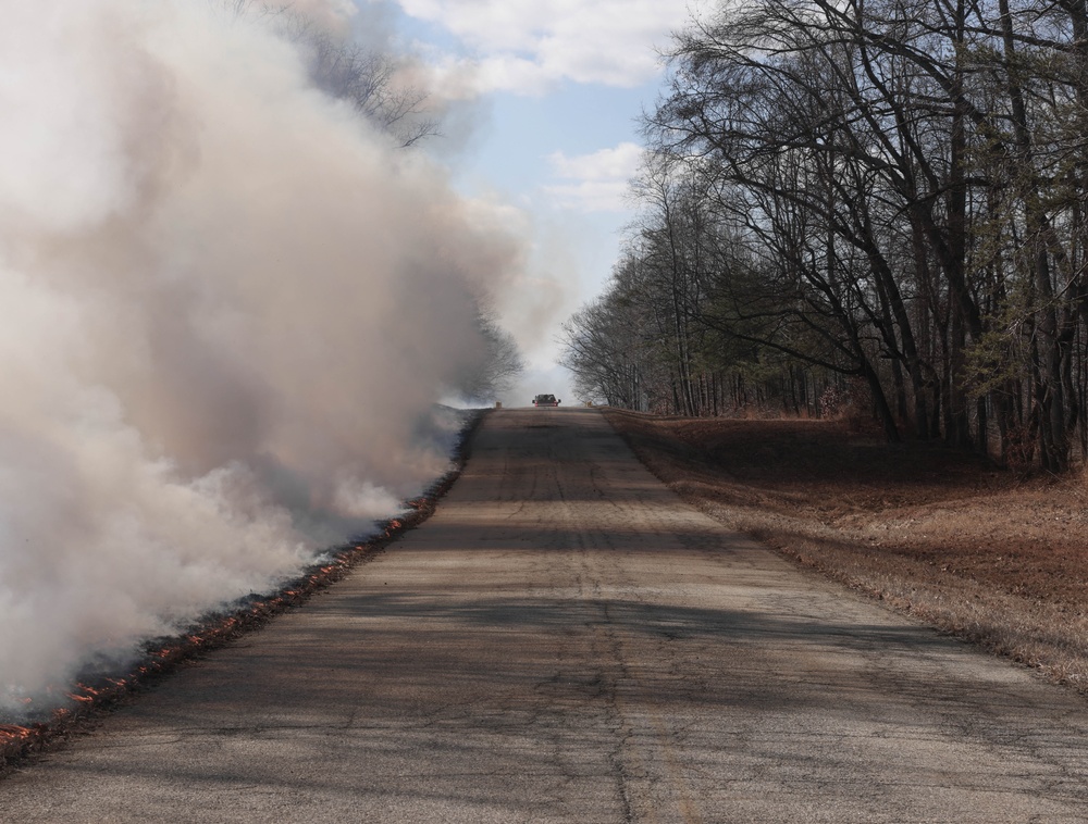 Quantico Firefighters Conduct Controlled Burn