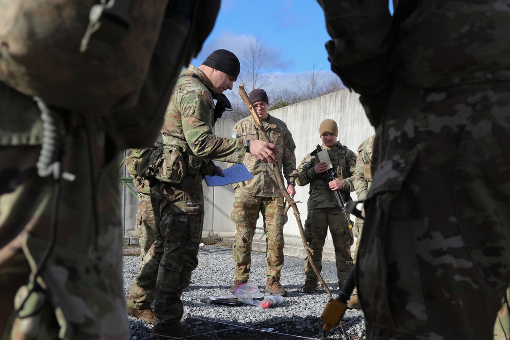 166th Regiment infantry students complete field training exercise