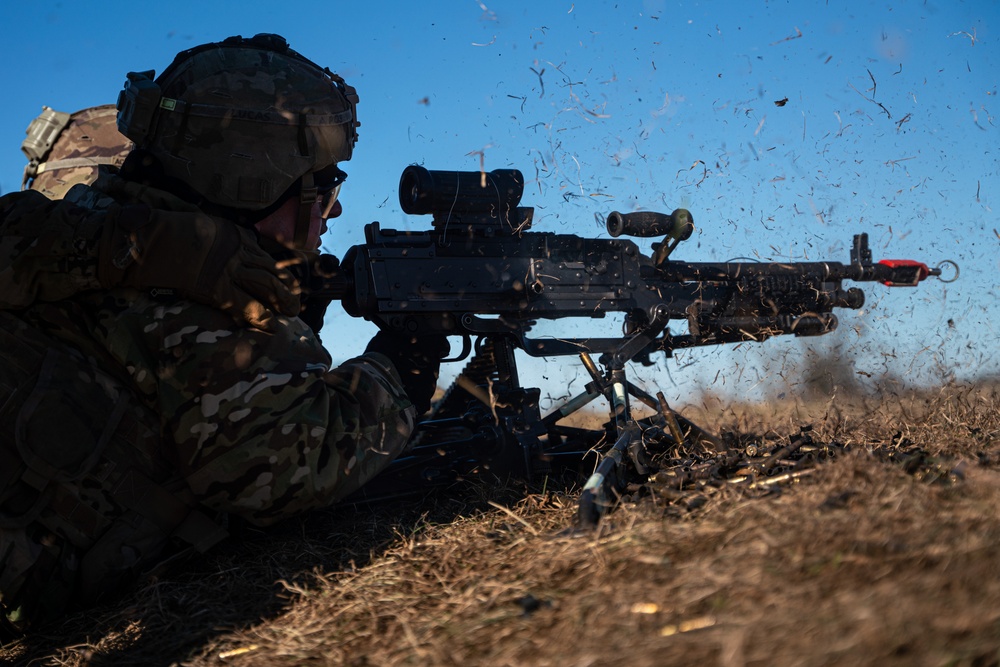 10th Mountain Division Conducts Combined-Arms Live-Fire Exercise