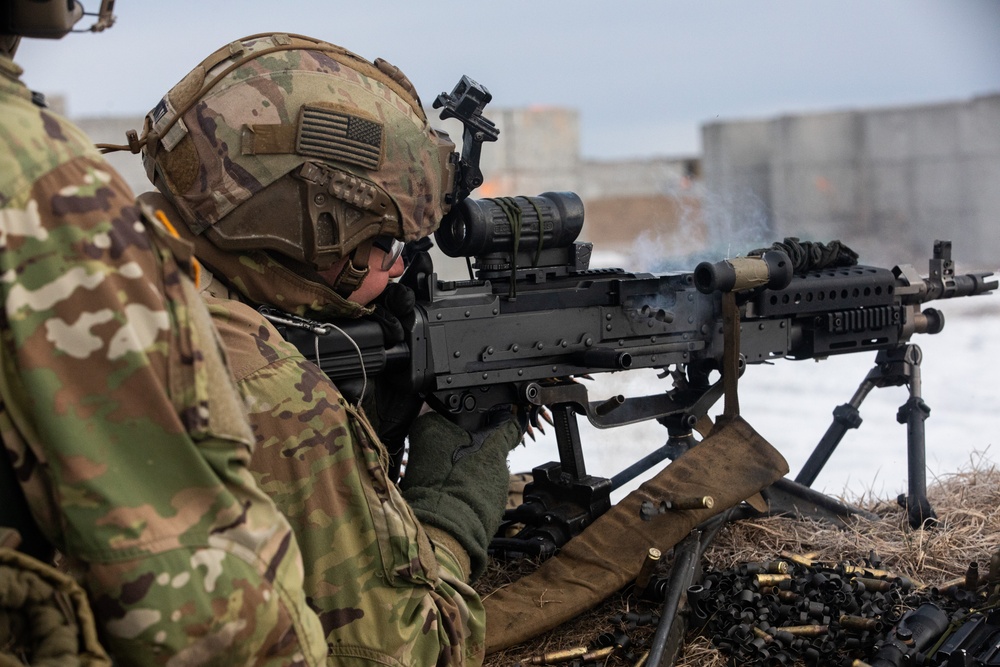 10th Mountain Division Conducts Combined-Arms Live-Fire Exercise