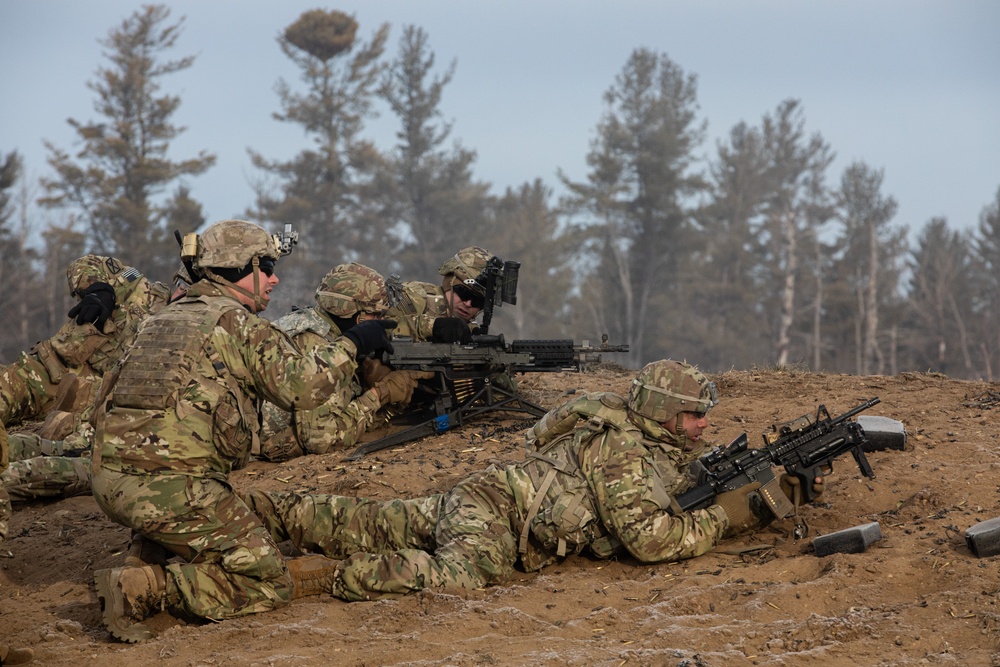 10th Mountain Division Conducts Combined-Arms Live-Fire Exercise