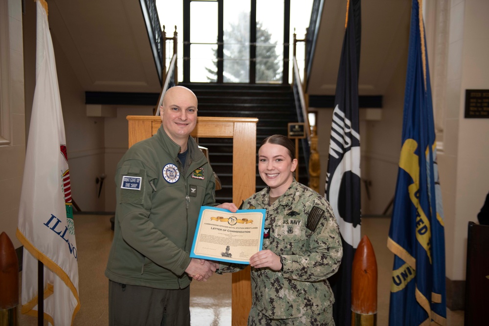 NSGL Civilians, Sailors, Receive Awards