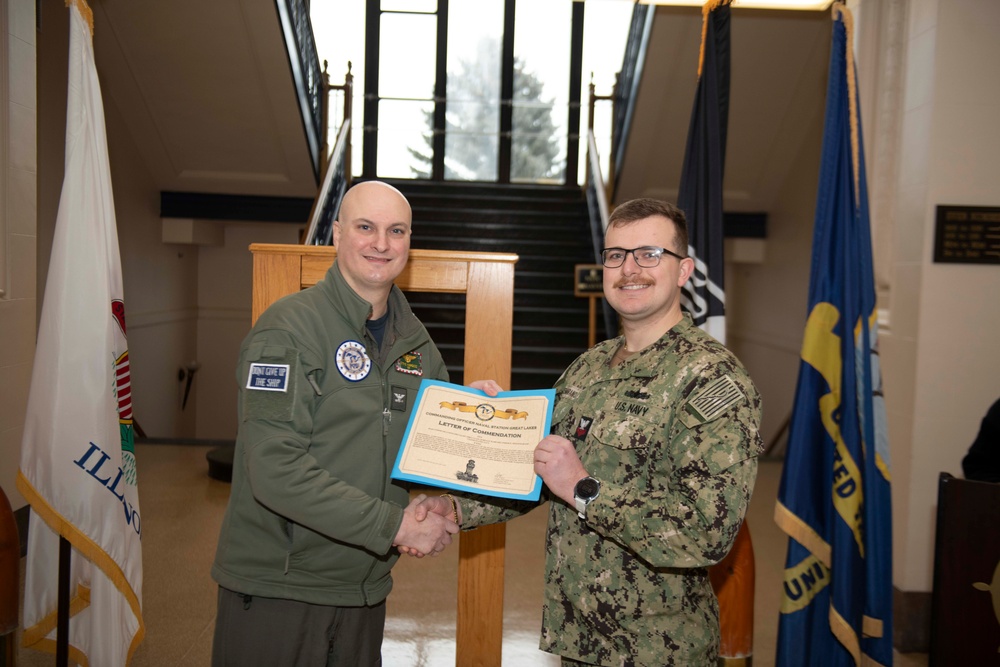 NSGL Civilians, Sailors, Receive Awards