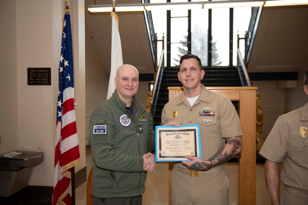 NSGL Civilians, Sailors, Receive Awards