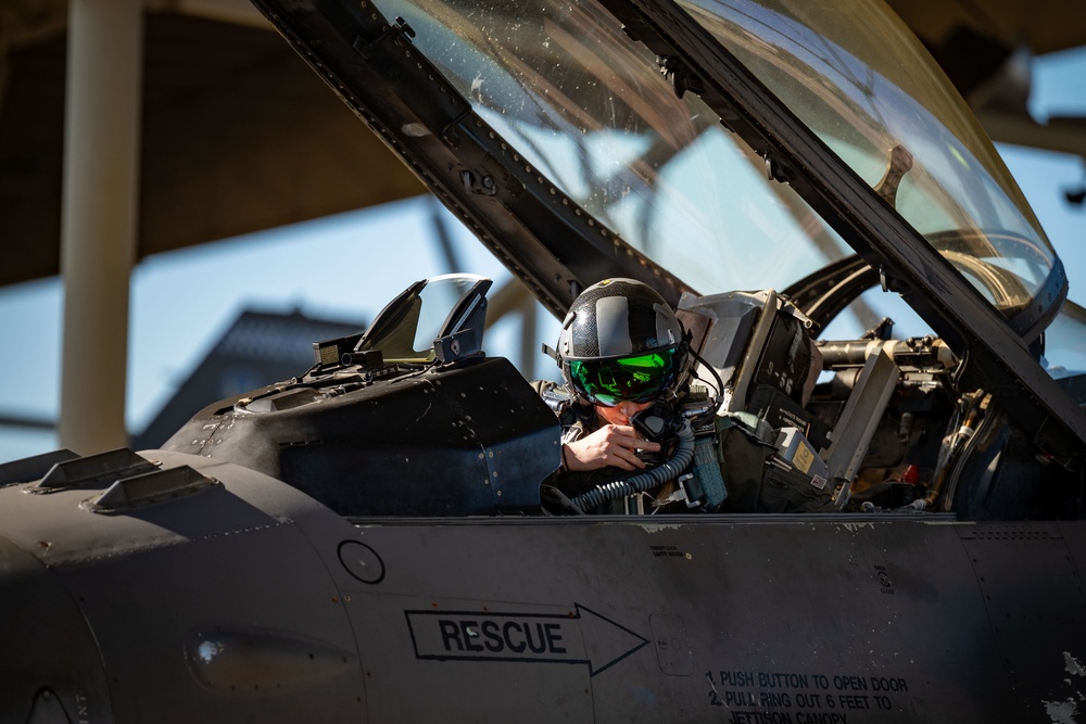 The F-16 Viper Demonstration Team continues pre-season training