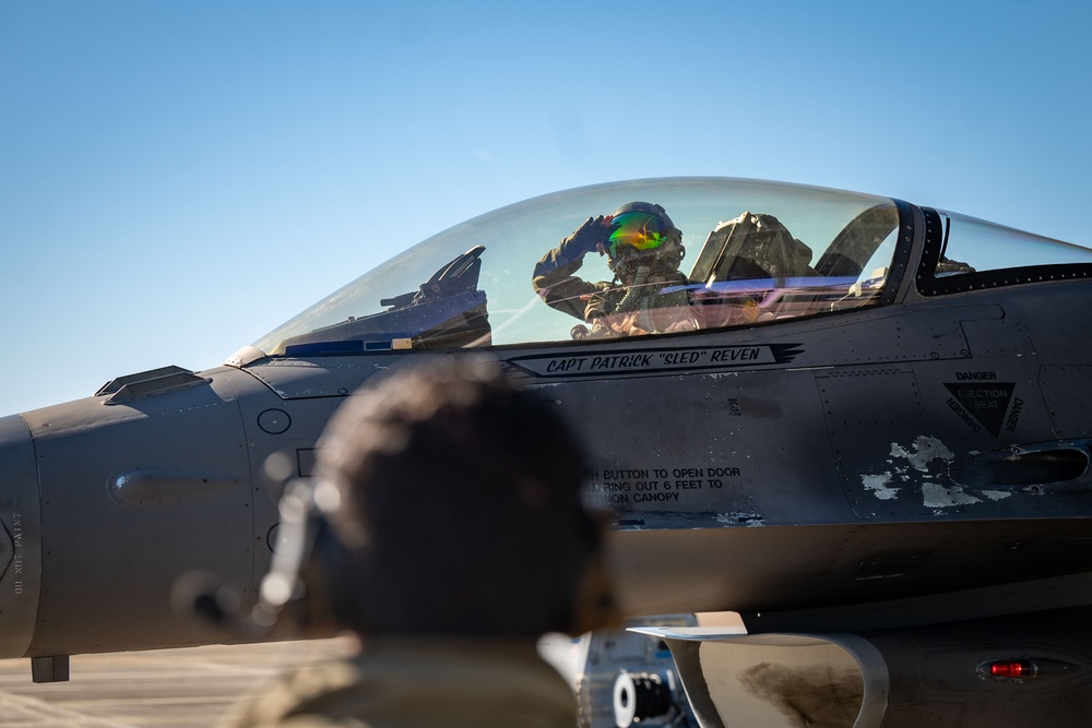 The F-16 Viper Demonstration Team continues pre-season training