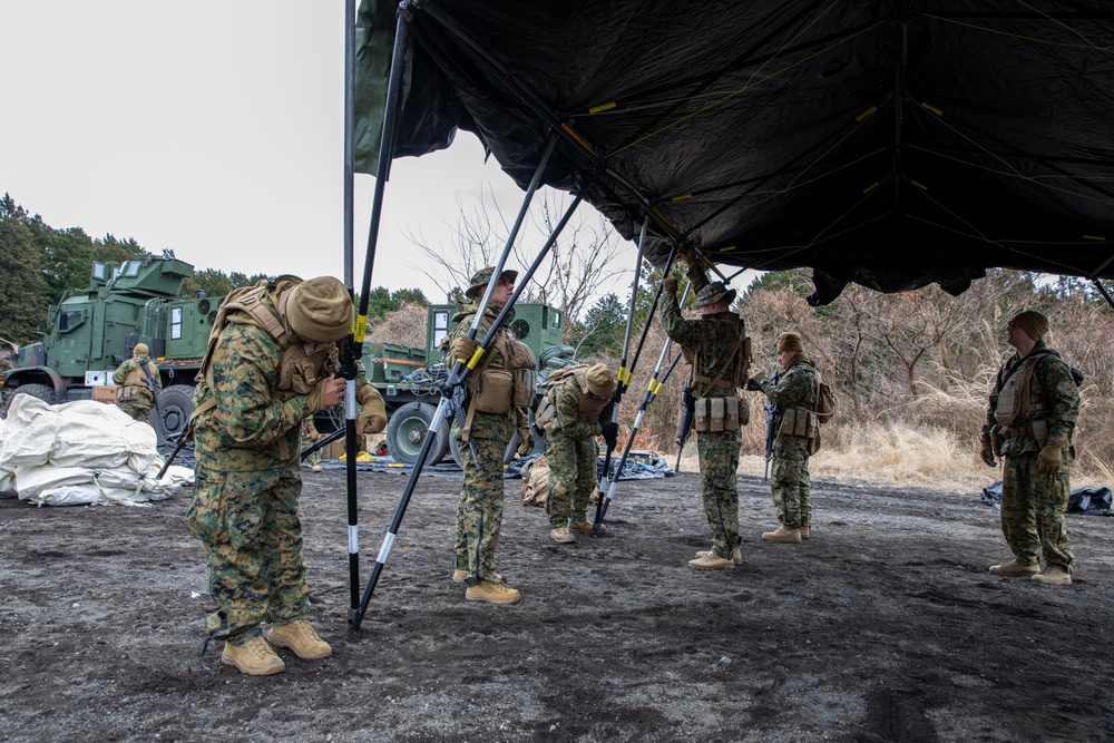 CLR-3 Conducts Battle Hand Off Drills