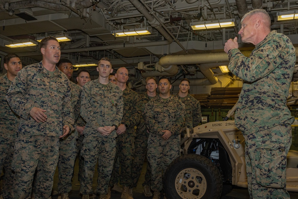 III MEF CG visits 31st MEU aboard USS America