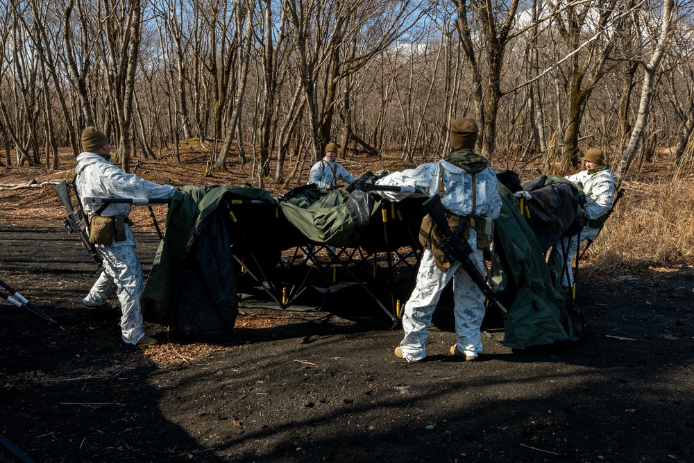 CLR-3 Conducts Battle Hand Off Drills