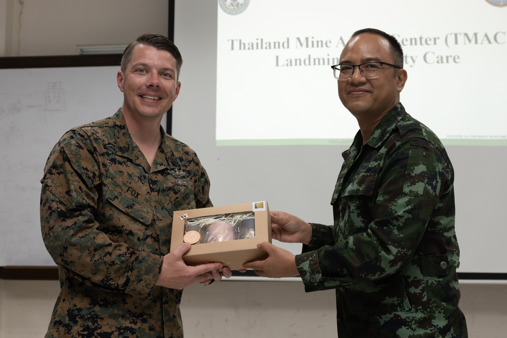 HMA Thailand 24 | Landmine Casualty Care Course Graduation